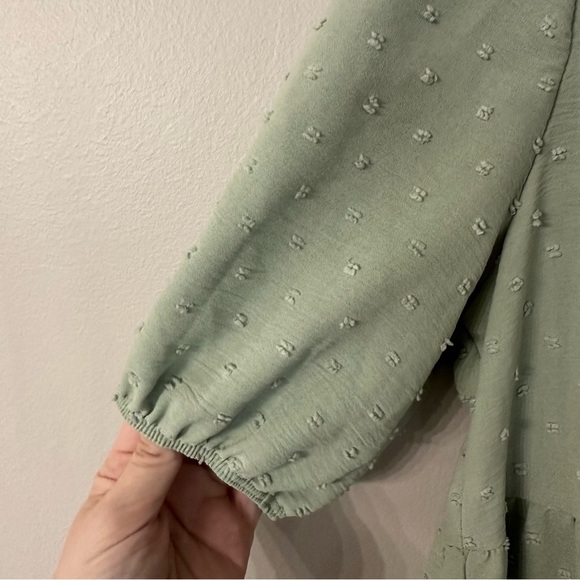 21 Saints Women’s Short Sleeve Sage Green Swiss Dot Babydoll Top Size XL GUC - Picture 5 of 8